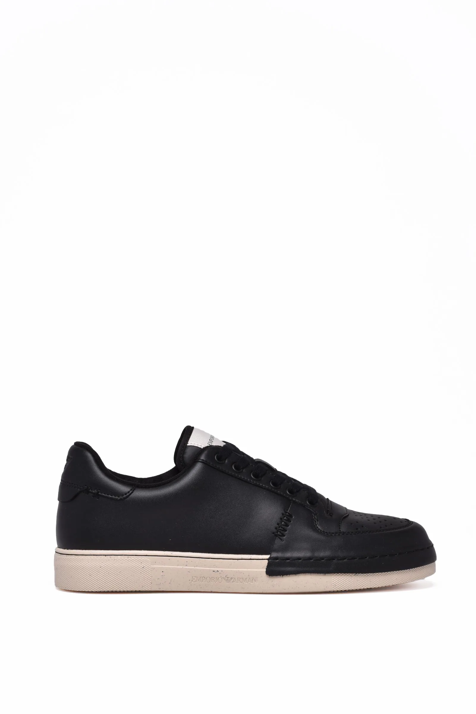 Baskets noires