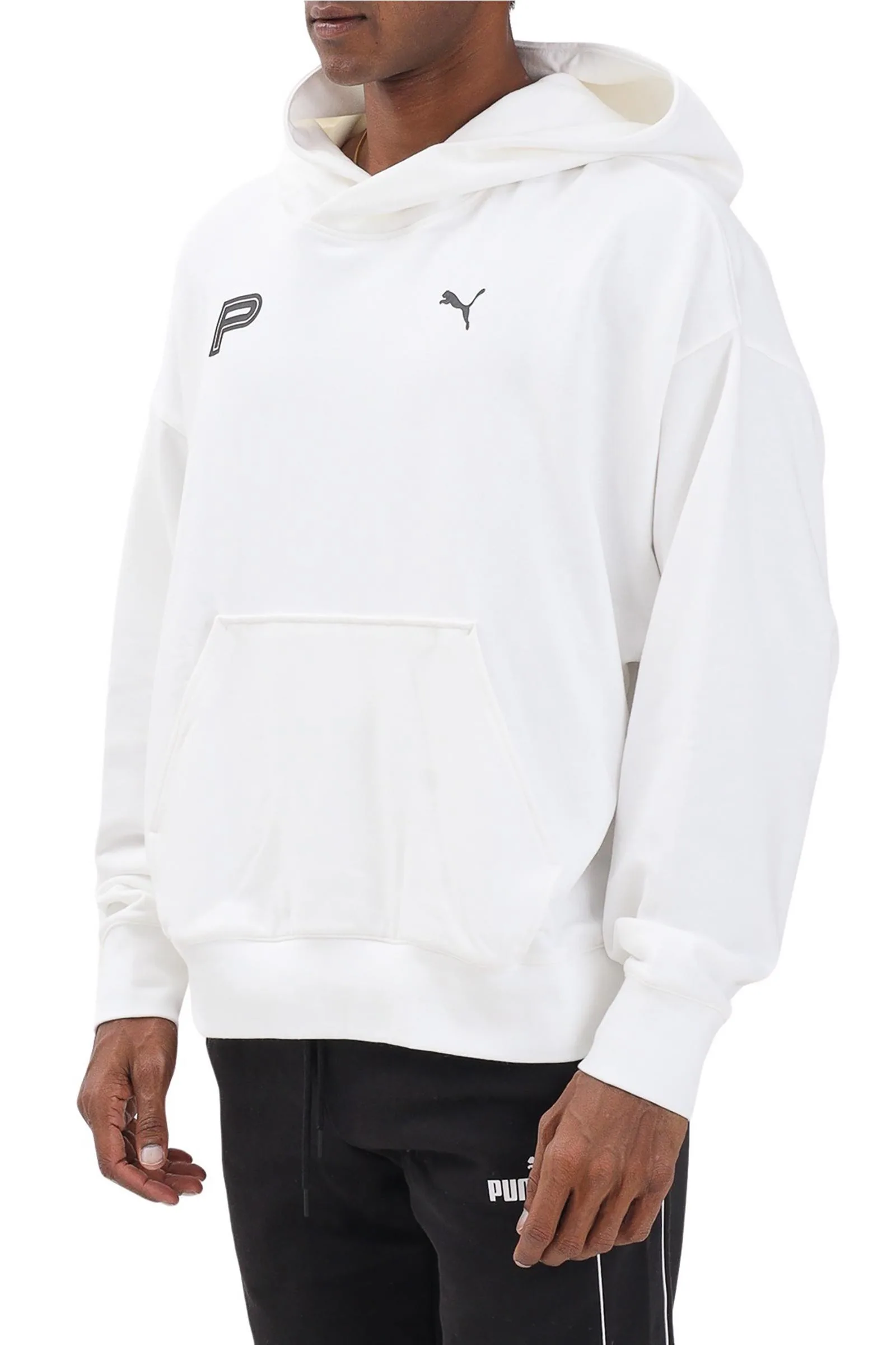 Weißer Kapuzenpullover