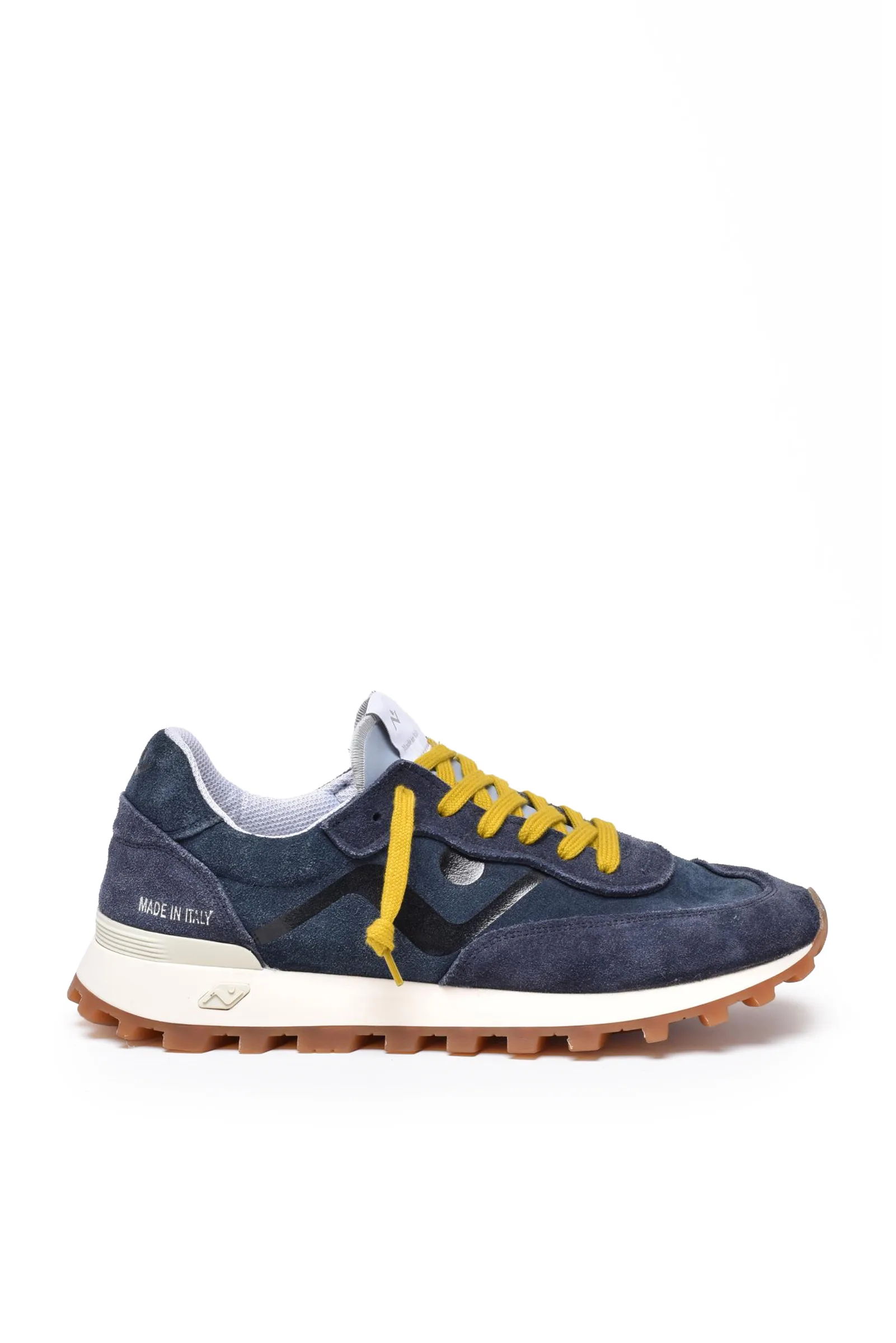 Blaue Turnschuhe