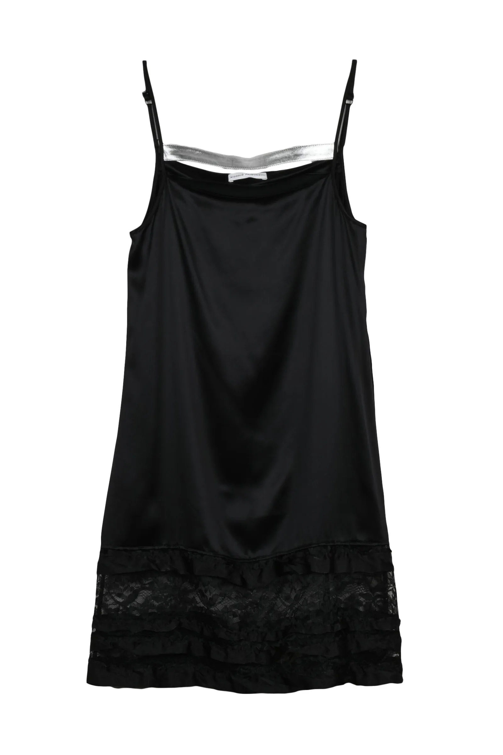 Schwarzes Kleid