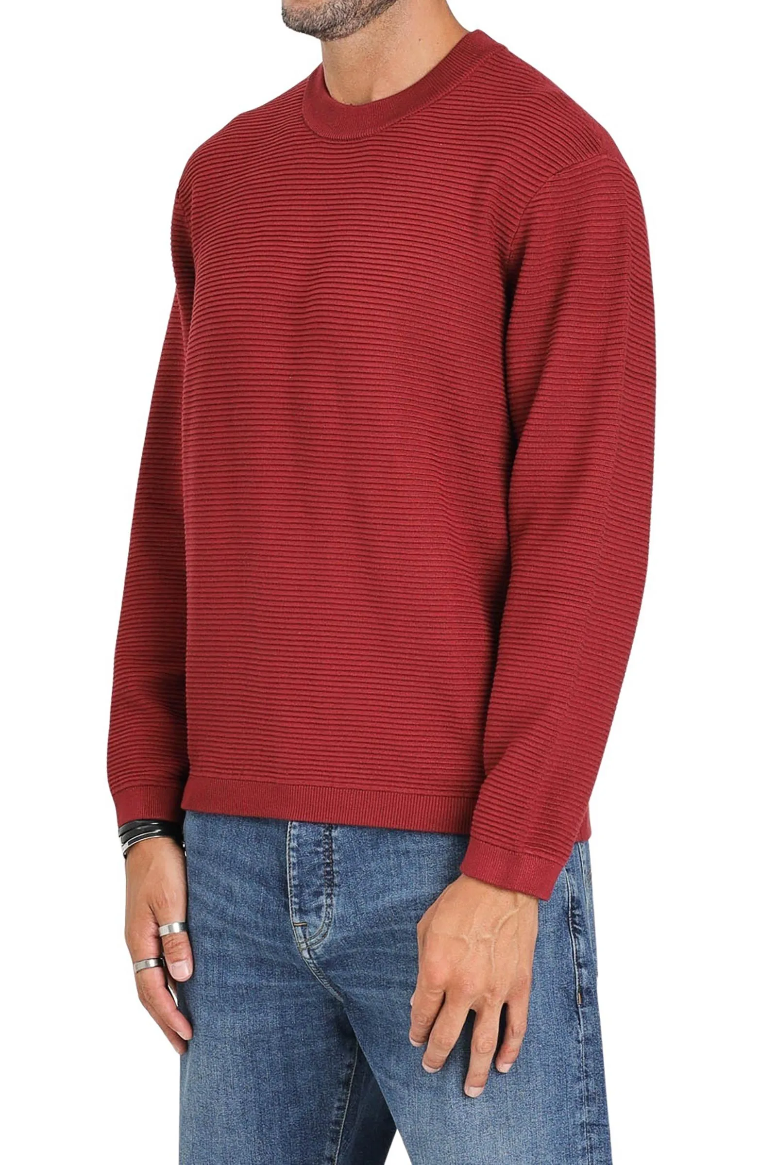 Roter Pullover