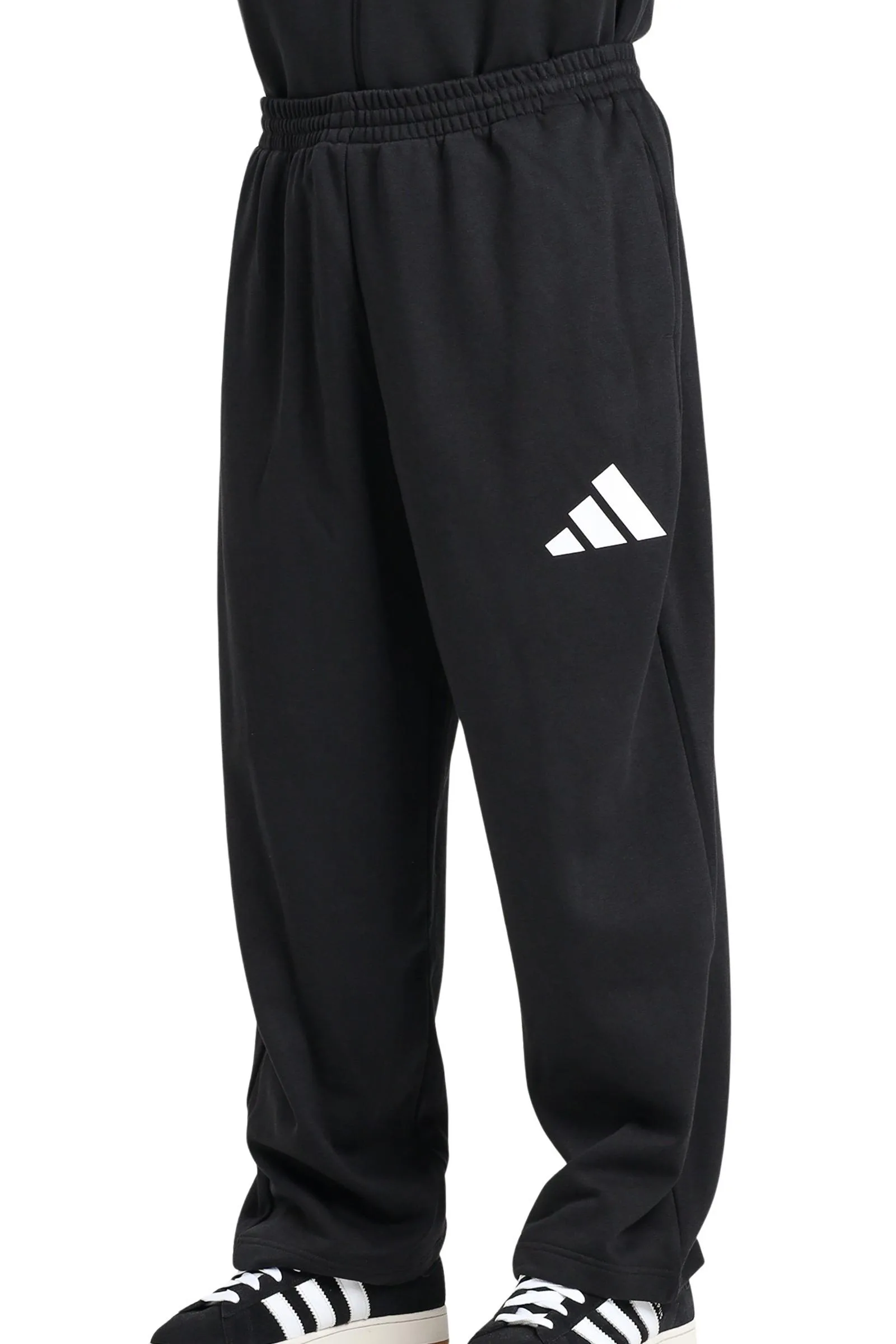 Schwarze Trainingshose