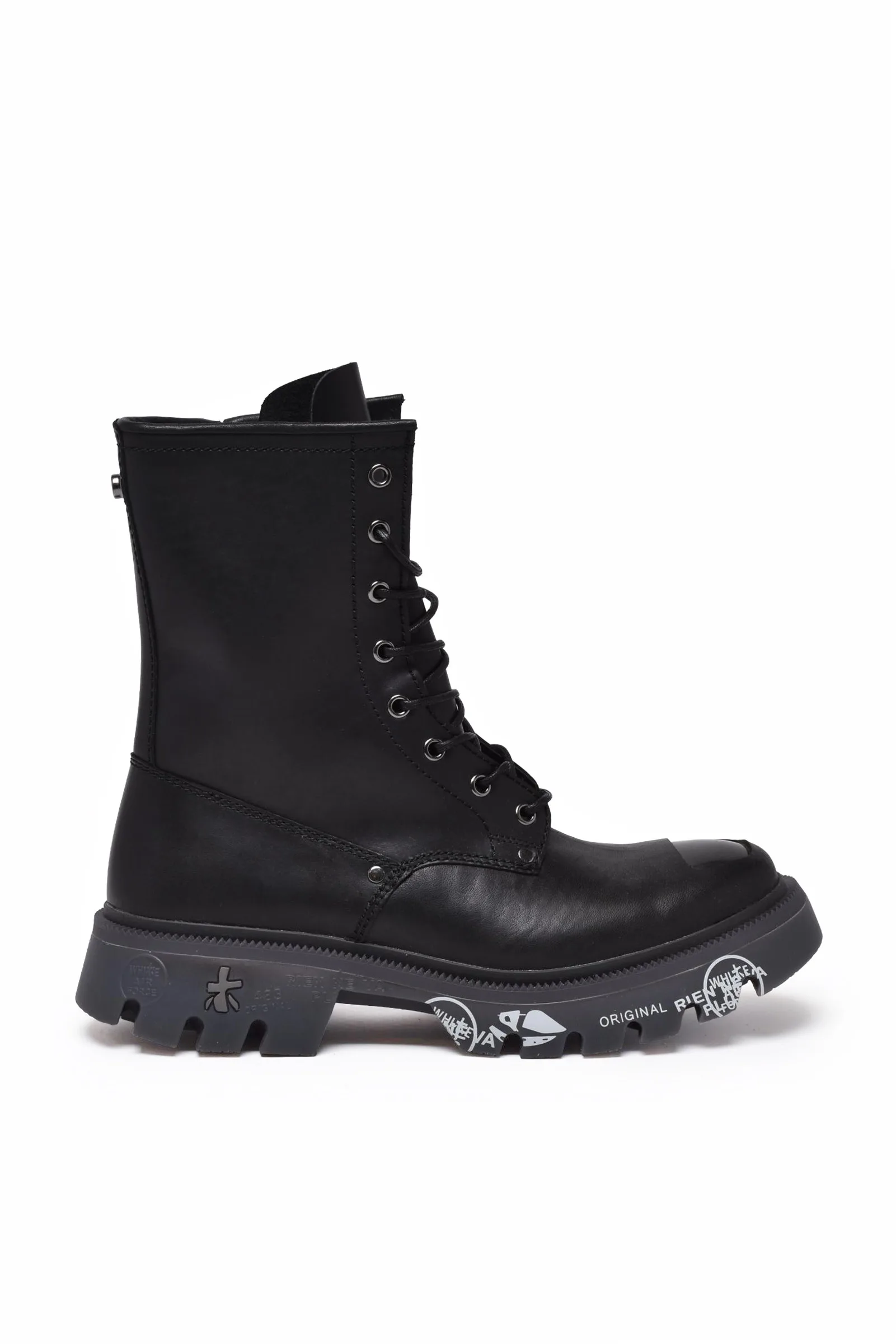 Schwarze Stiefeletten
