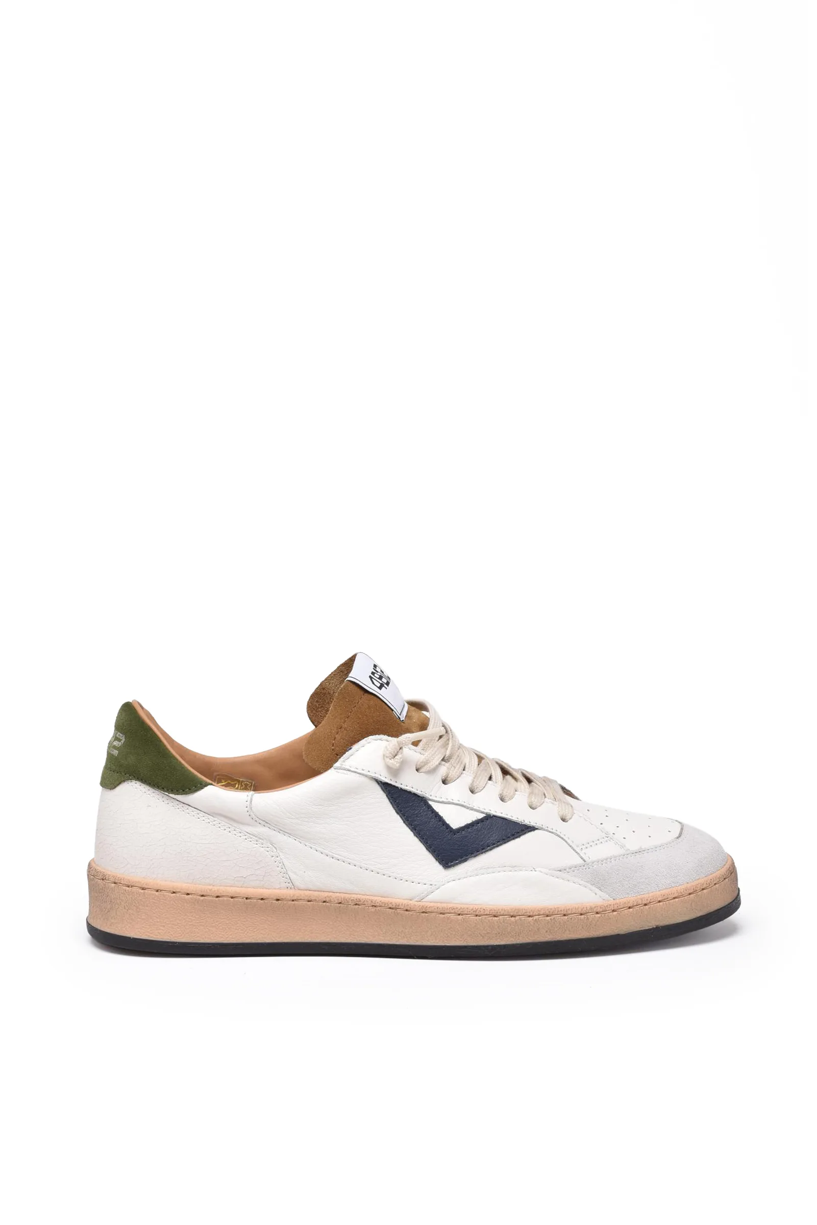 Blaue Turnschuhe