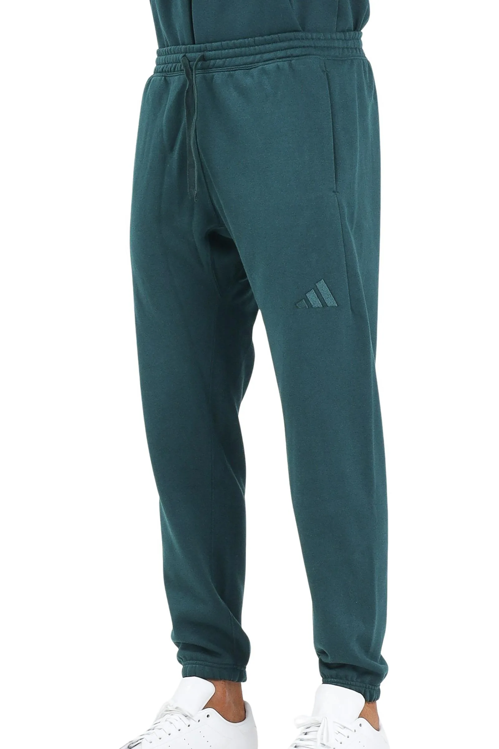 Grüne Trainingshose