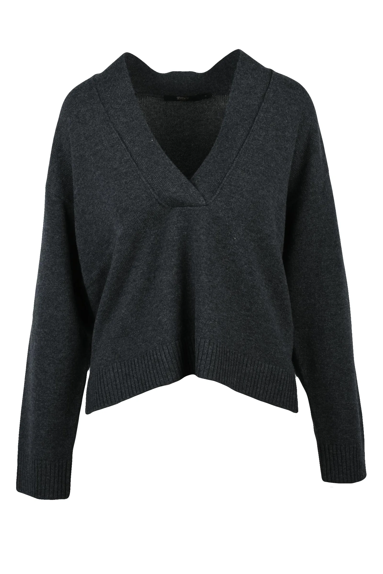 Grauer Pullover mit V-Ausschnitt