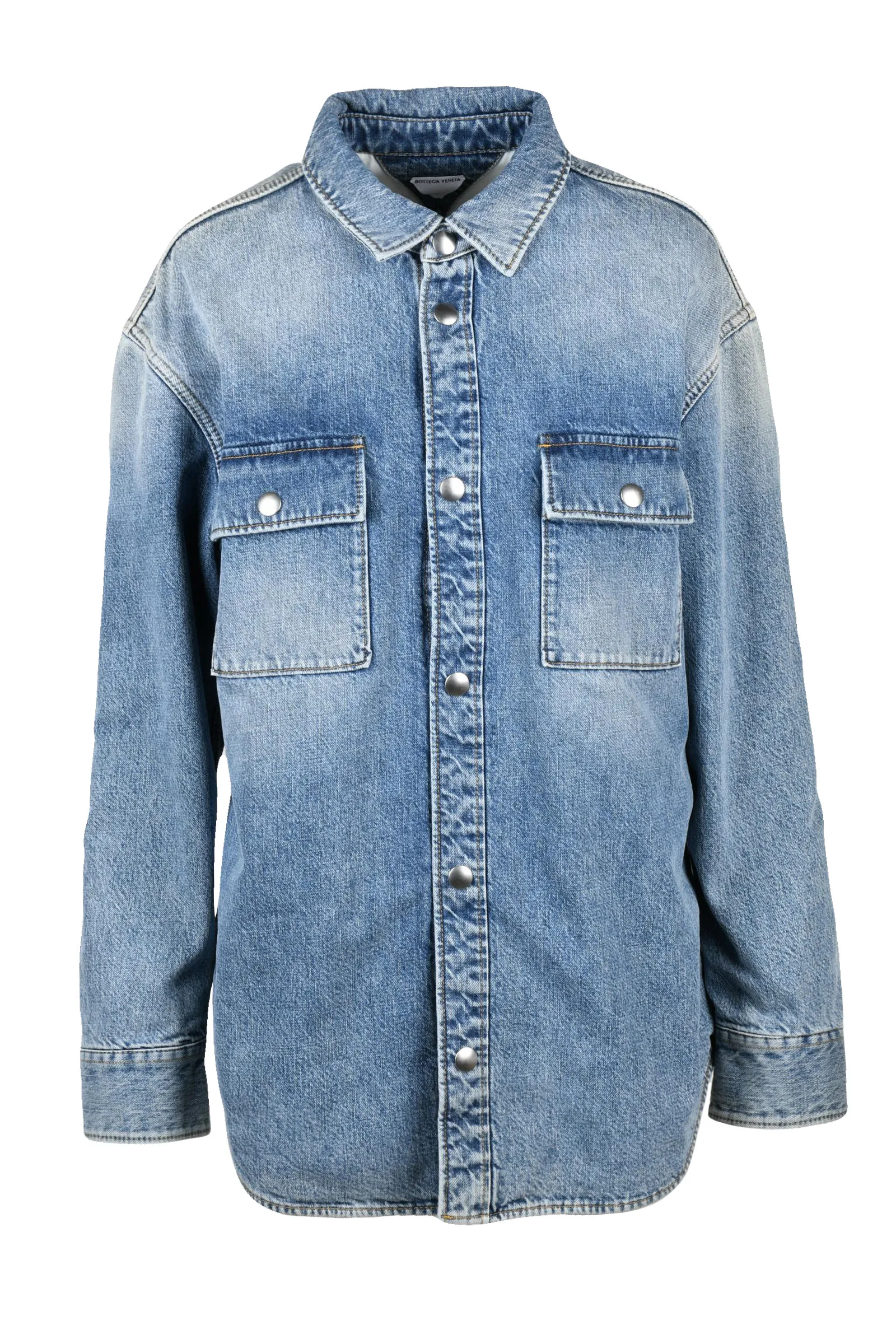 Hellblaues Hemd