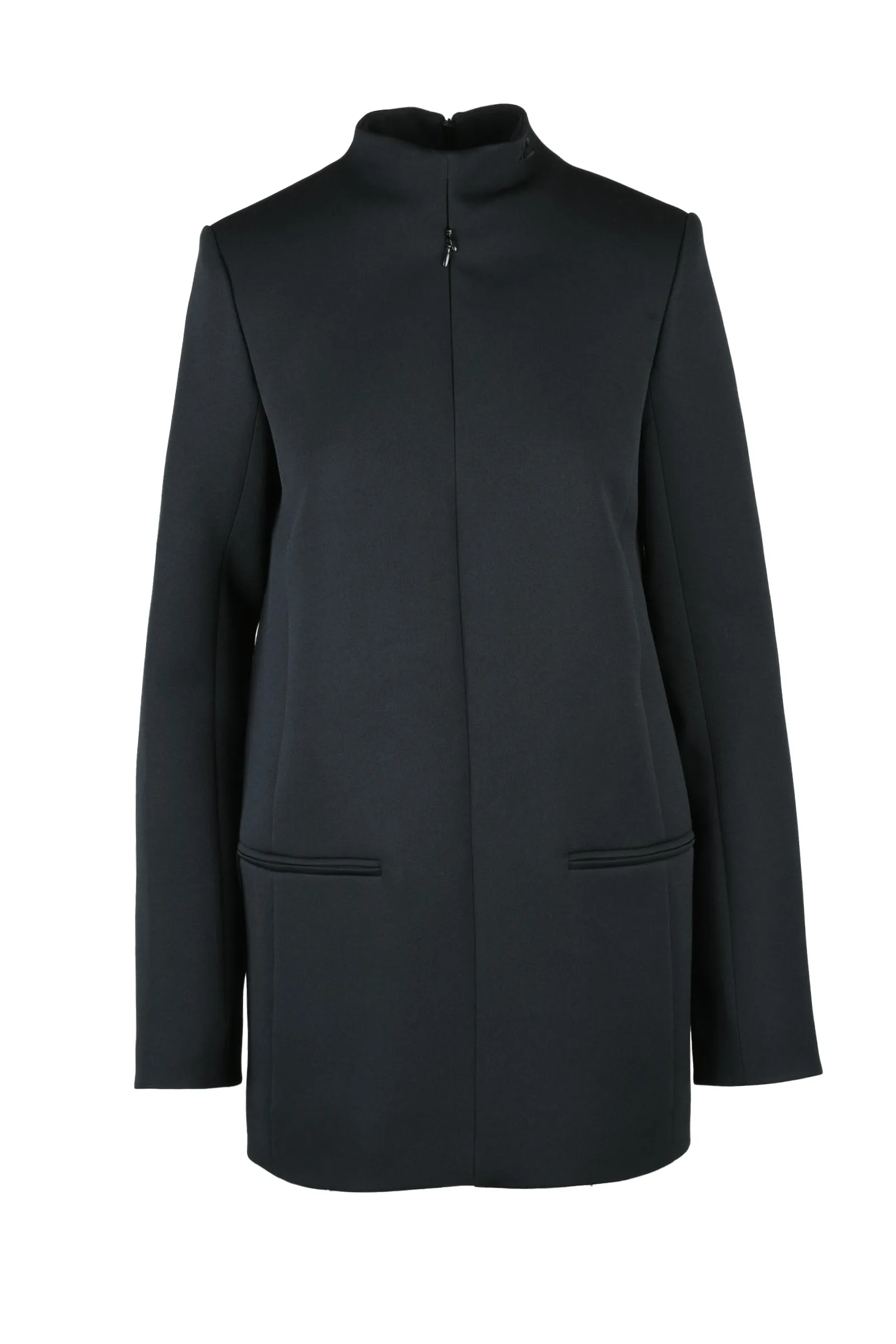 Schwarzes Kleid