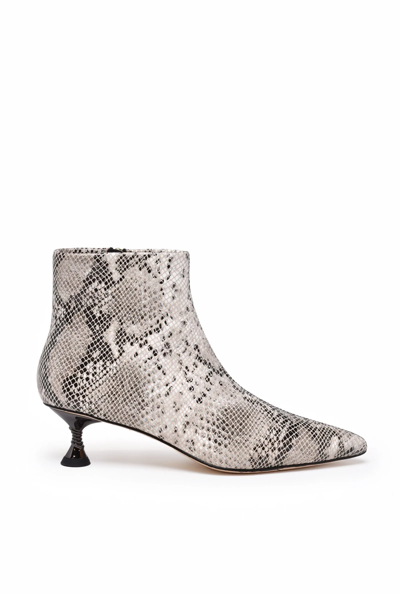 Weiße Stiefeletten
