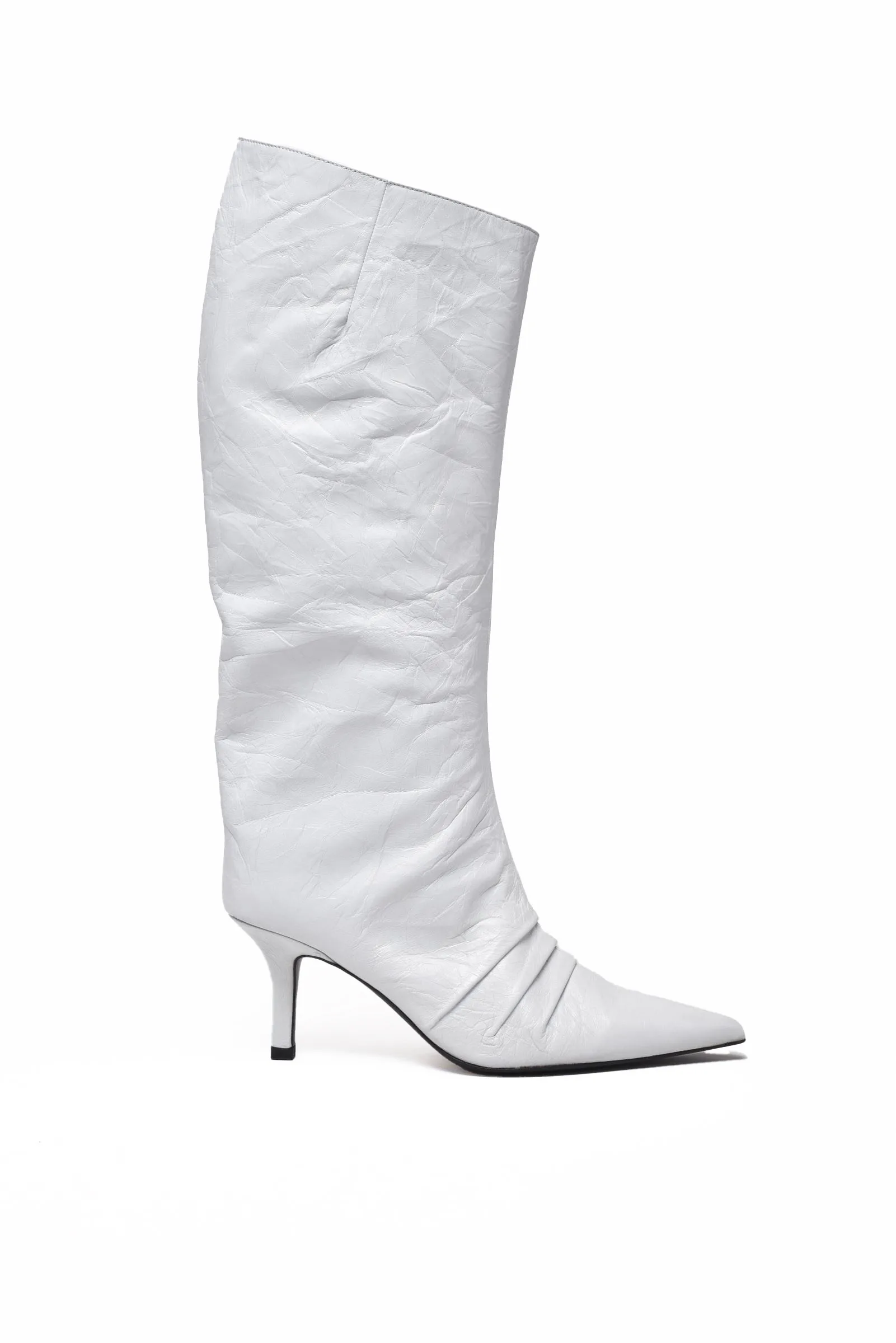 Weiße Stiefel