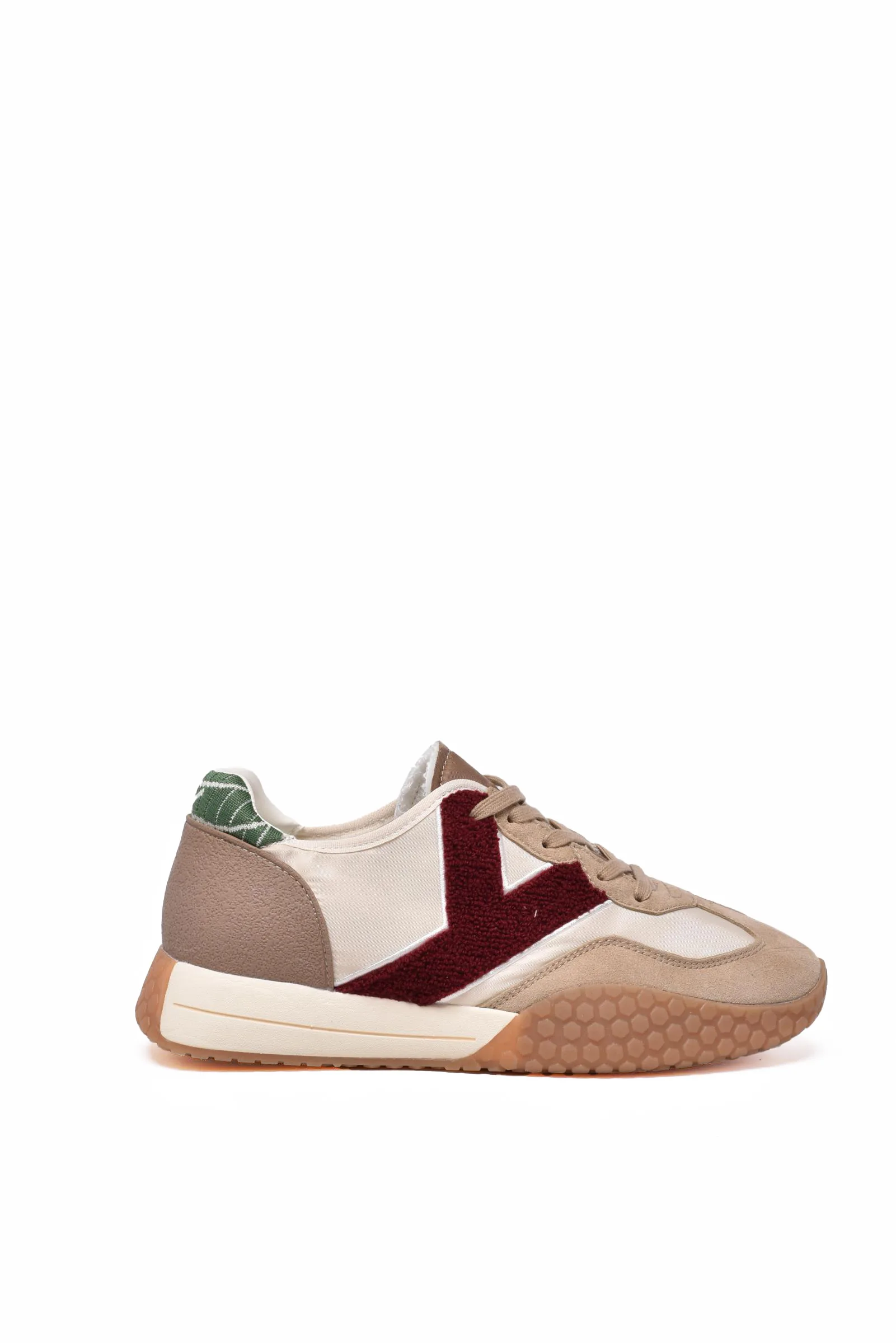 Beigefarbener Sneaker