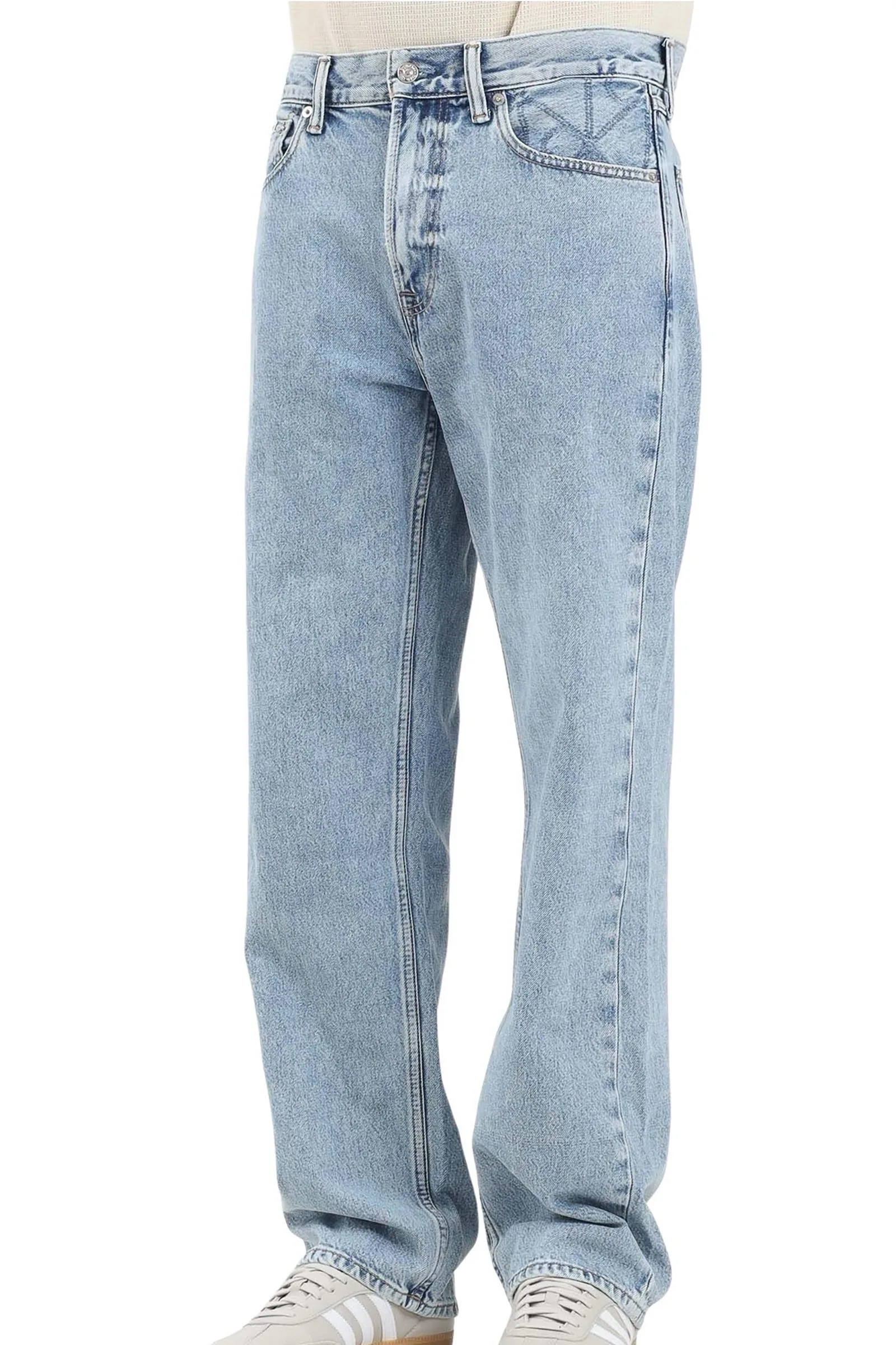 Hellblaue Jeans