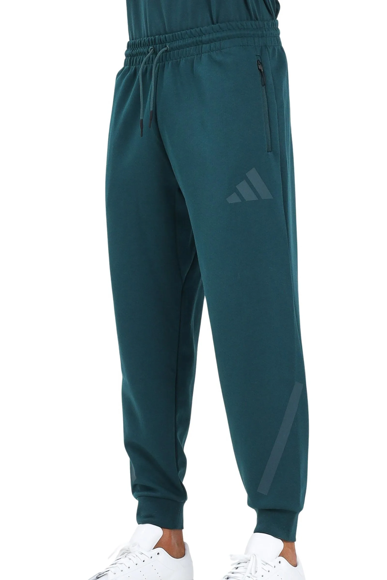 Grüne Trainingshose