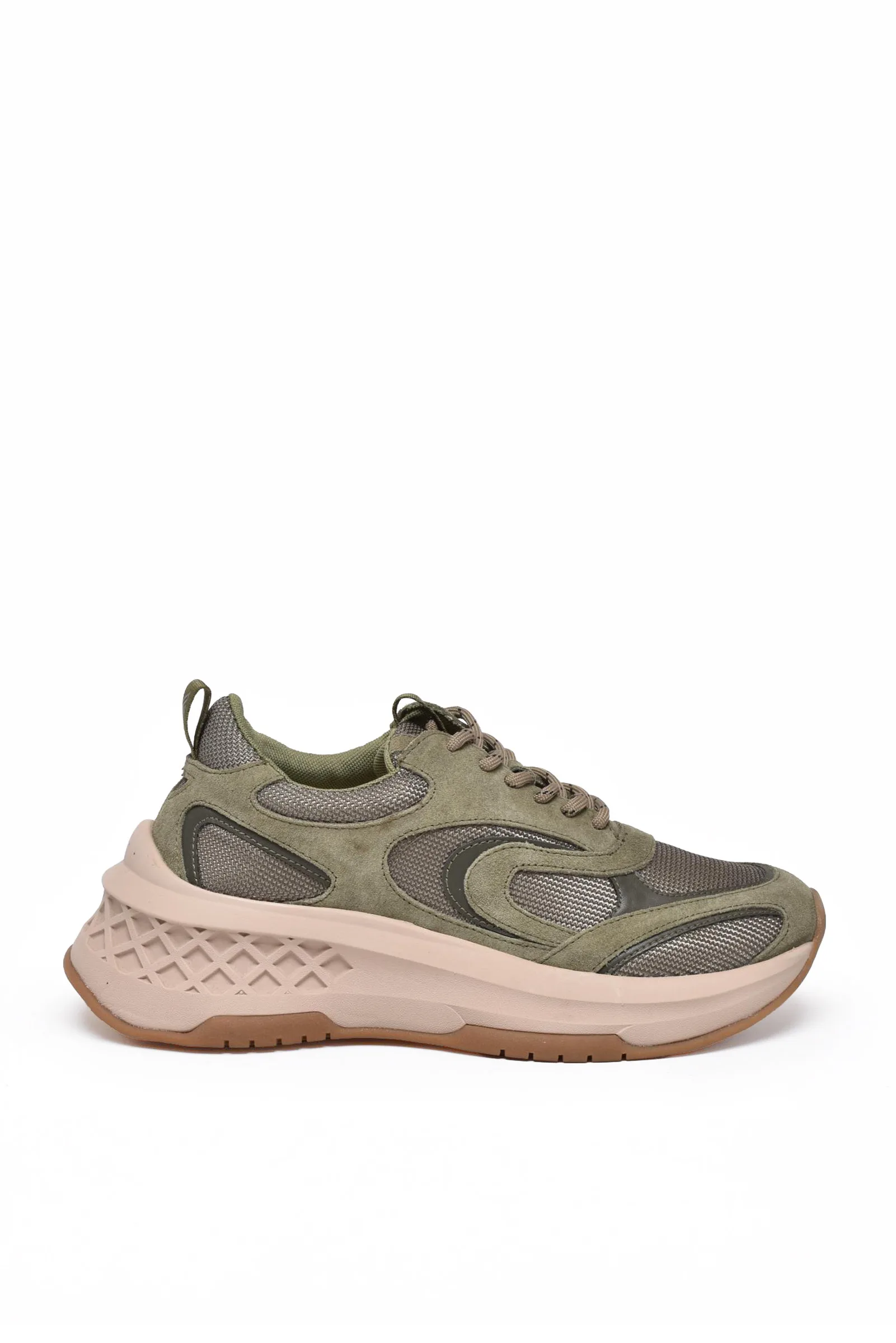 Grüne Turnschuhe