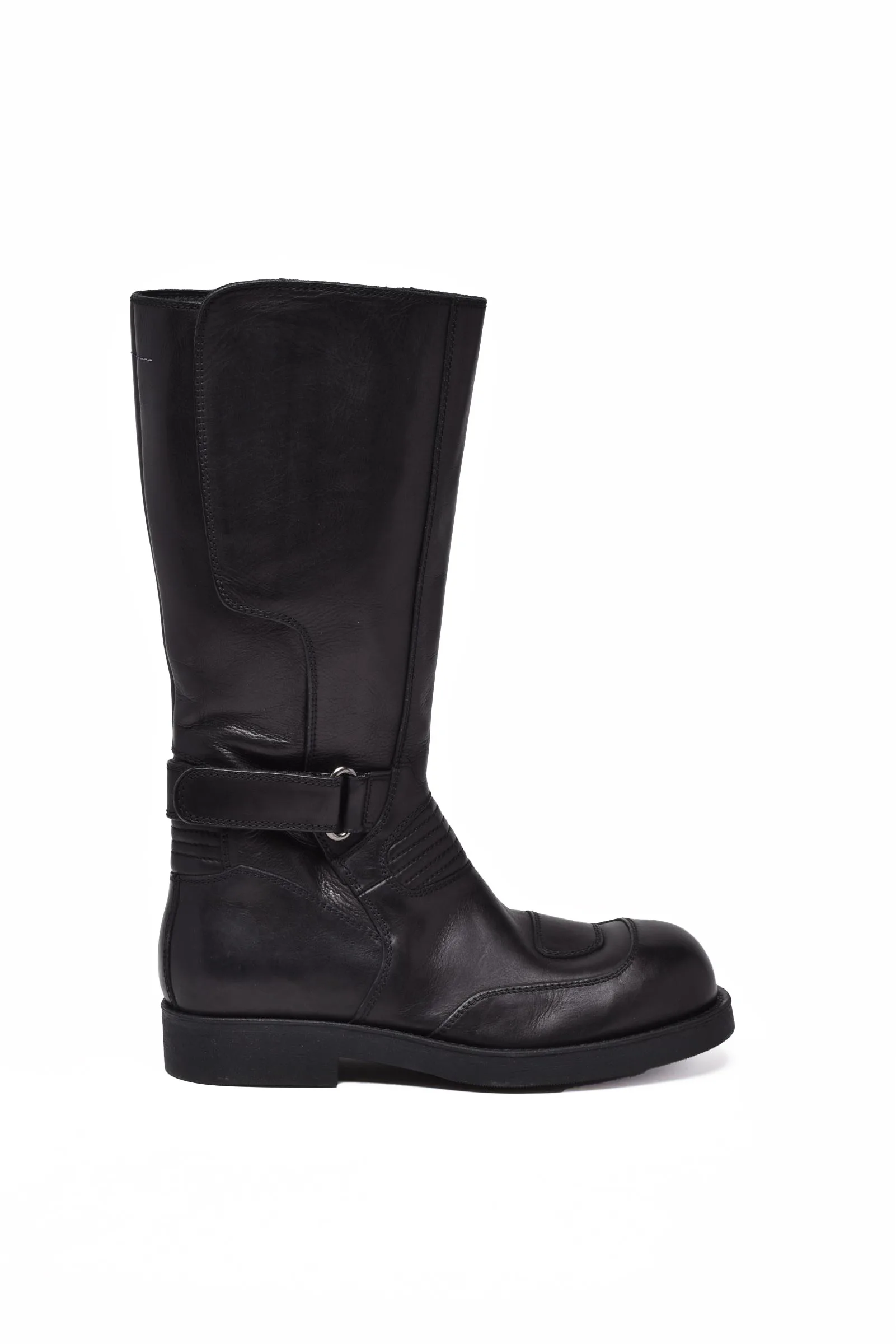 Schwarze Bikerstiefel