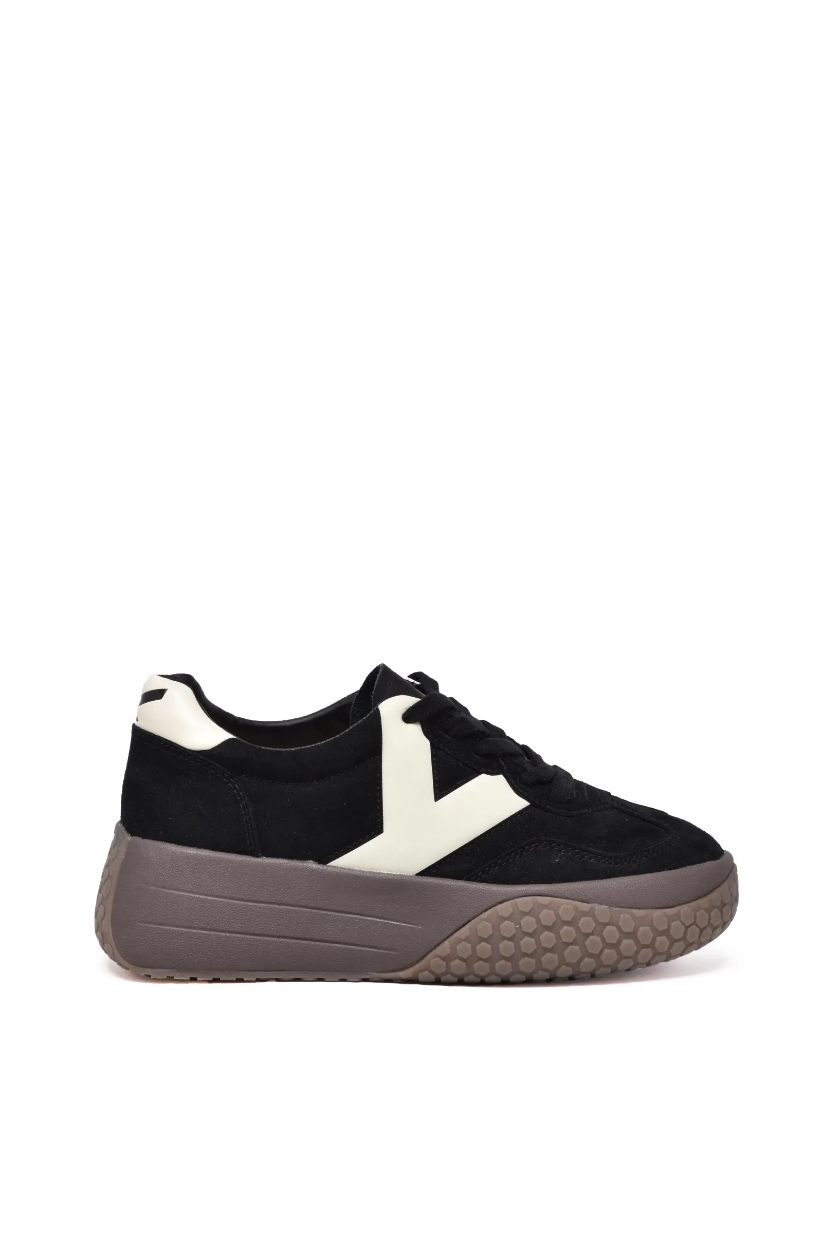 Schwarze Turnschuhe